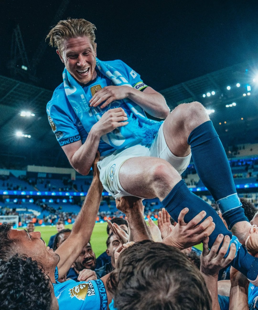 险胜引发热议!,德布劳内在DWG比赛中夺冠再创辉煌时刻的简单介绍 险胜引发热议!,德布劳内在DWG比赛中夺冠再创辉煌时刻的简单介绍