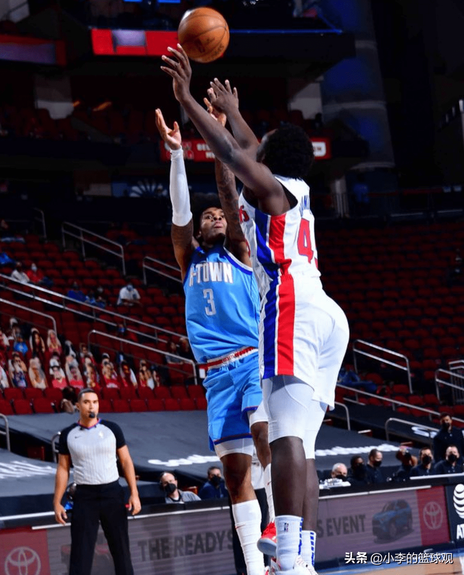 关于穆古鲁扎在SKT比赛中出色防守，连败引发热议！的信息